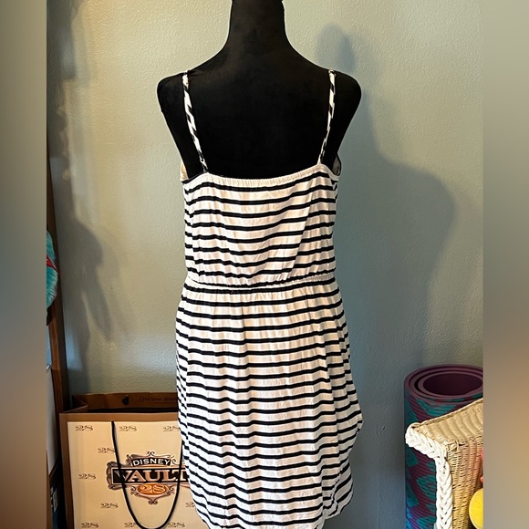 Old navy black and white dress size lg - Picture 2 of 2